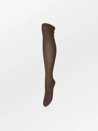 Scallop knee sock