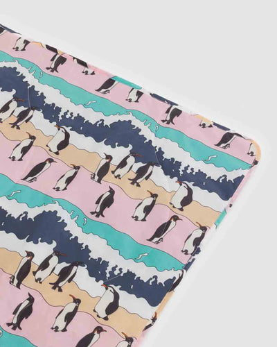 Puffy Picnic Blanket - Penguin
