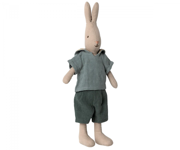 Classic Rabbit Size 2 - Shirt and Shorts