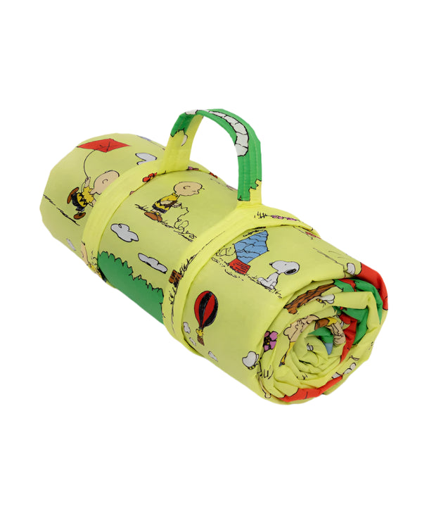 Puffy Picnic Blanket - Kite Eatting Tree