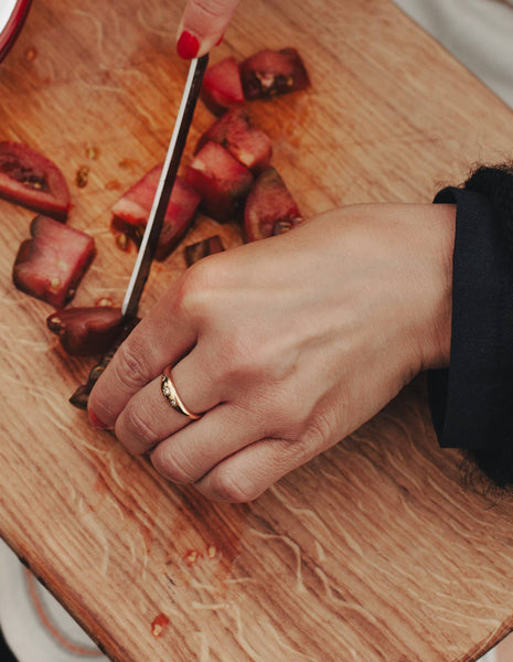 Stone Embossed Band Ring - Gold