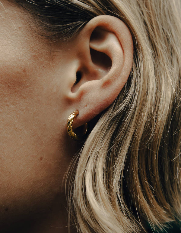 Mini Twist Huggie Hoop Earrings - Gold