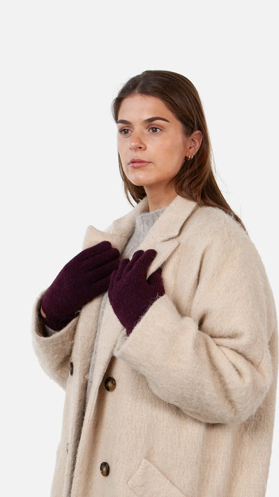 Witzia Gloves - Aubergine