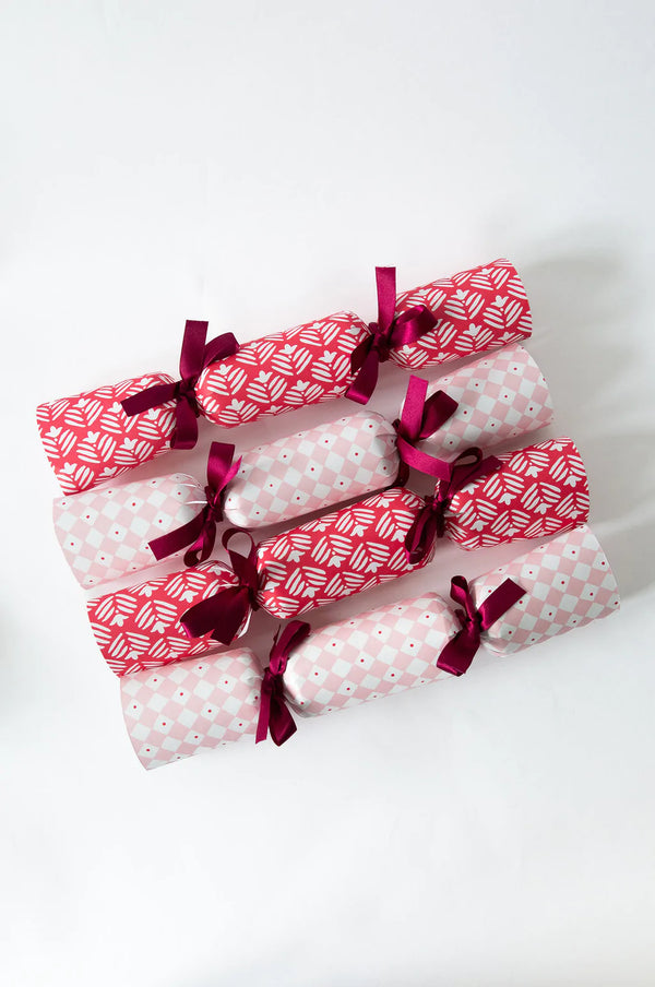 Heather Evelyn - Create your own Crackers Kit - Pink