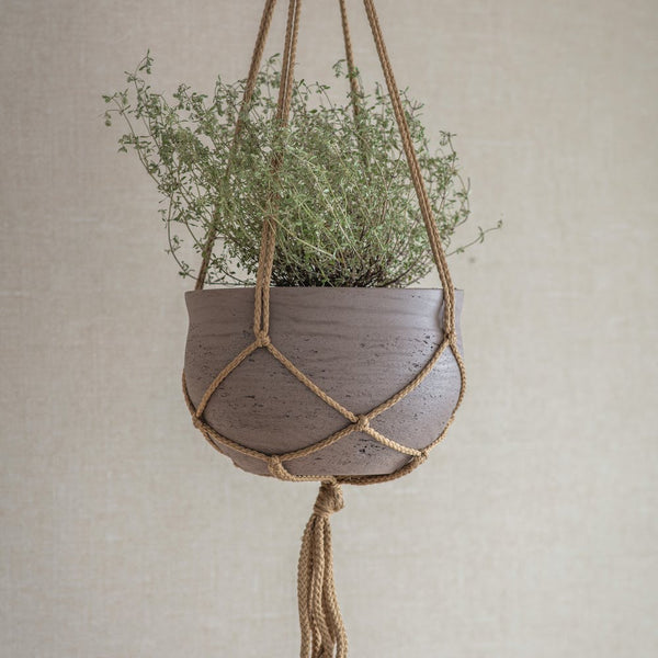 Garden Trading - Stratton Hanging Plant Pot