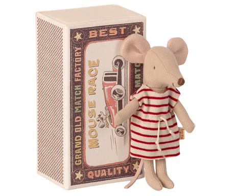 Big sister Mouse in Matchbox