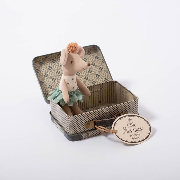 Little Miss Mouse in suitcase, Little sister